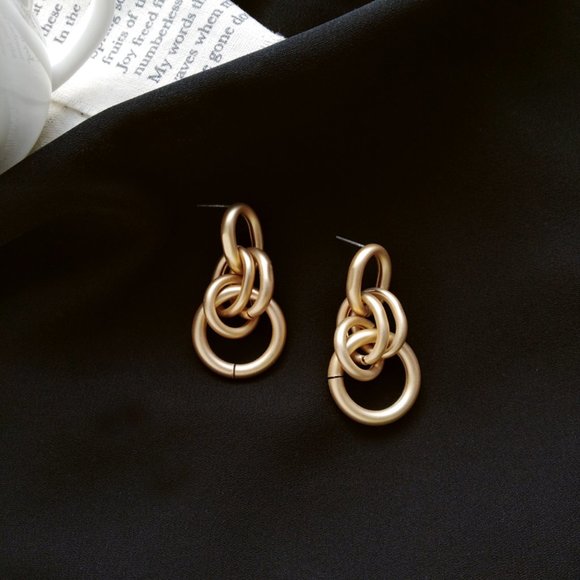 💙Geometric Circles Chain Drop Earrings - Picture 6 of 15